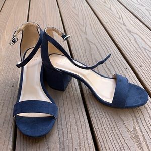 NWT A NEW DAY NAVY BLOCK HEELS